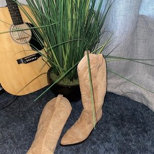 Tan-Cowboy boots- Size 9- SHEIN